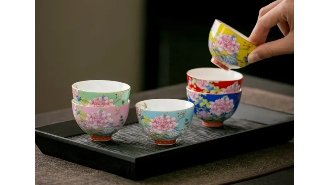 Elegant Chinese Floral Ceramic Tea Cups Set of Three