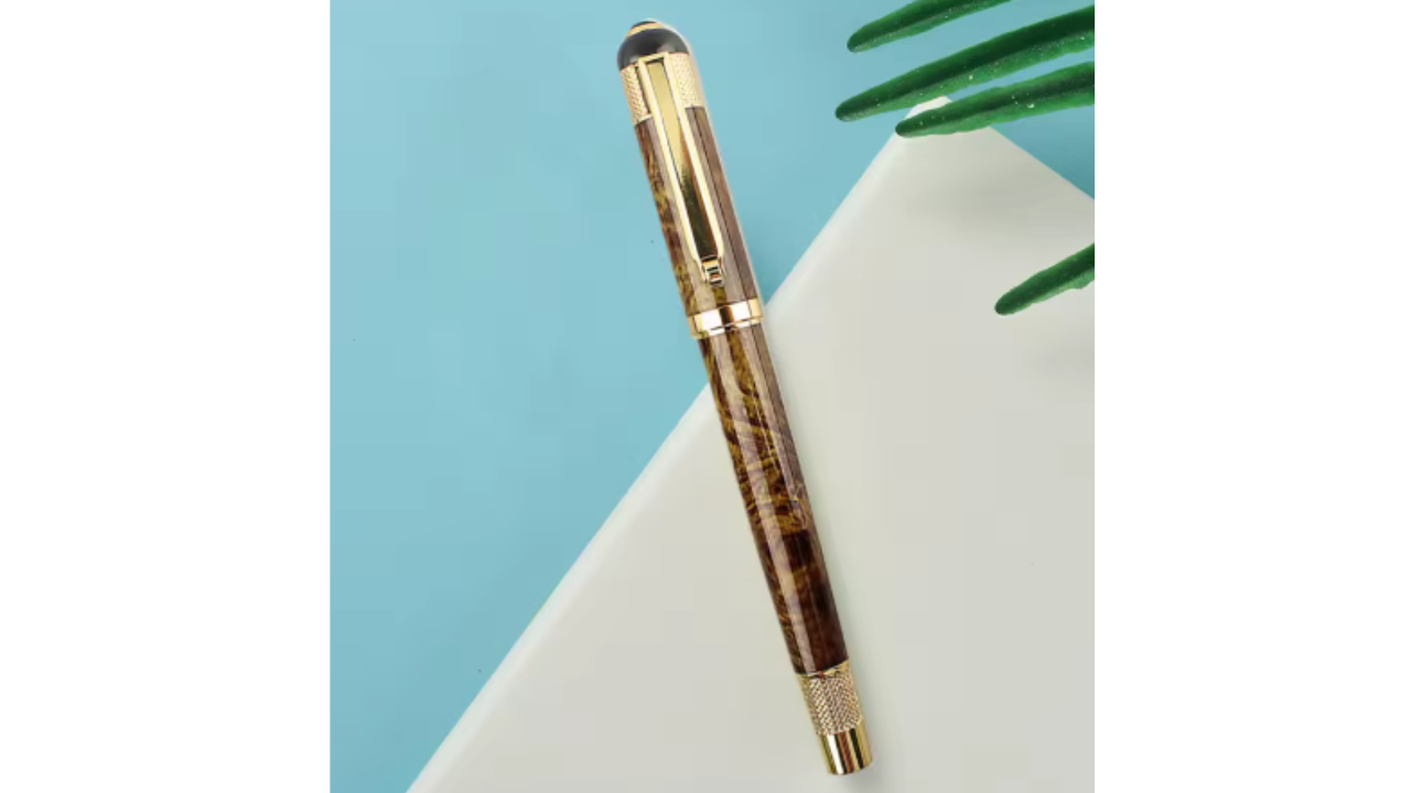 Luxury Tortoiseshell Gel Pen with Gold Trim